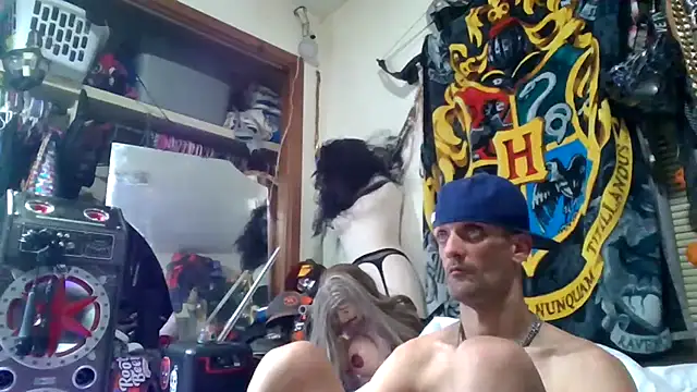 slinginbigD online show from December 15, 12:59 am