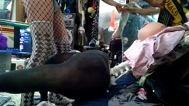 slinginbigD online show from January 6, 9:13 am