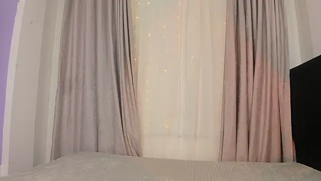 Little Ivy online show from February 28, 11:44 am