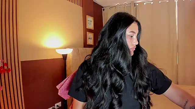 Little Ivy online show from March 17, 7:17 pm