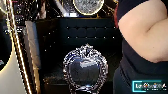 Bruja  Scarlata online show from November 17, 10:10 am