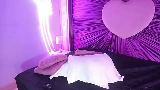 anastasia jhons online show from April 17, 4:15 am