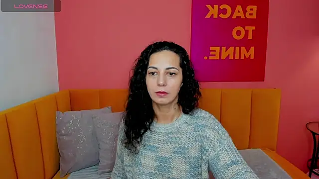 Linda Insatiable online show from March 10, 1:34 am