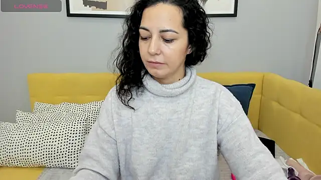 Linda Insatiable online show from November 15, 1:36 am