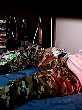 Snapshot of soy_el_rick chatting on January 13, 5:12 am soy el rick online show from January 13, 5:12 am