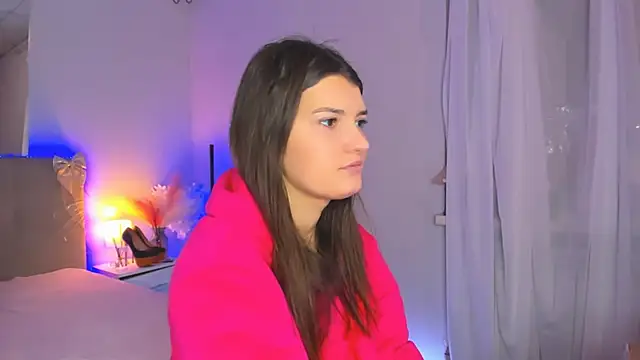 Snapshot of Laura_Leee chatting on February 16, 6:20 am Laura Leee online show from February 16, 6:20 am