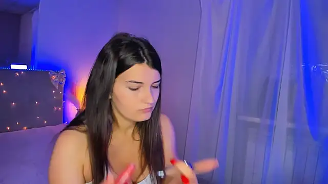 Laura Leee online show from June 21, 5:10 am