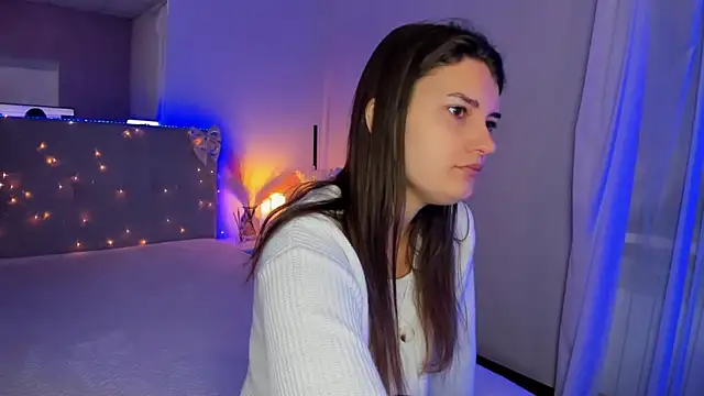 Laura Leee online show from July 12, 4:58 am