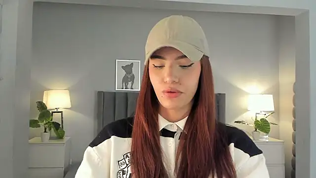 Madie  collins online show from October 30, 11:33 am