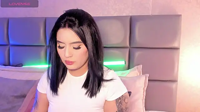 SpicySugar  online show from April 14, 8:04 pm