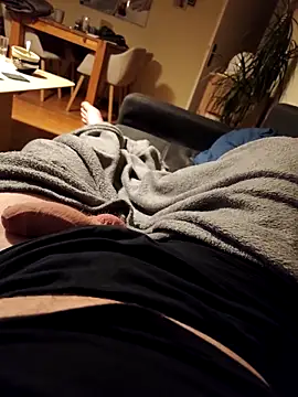 OdinWolf1990 online show from April 17, 8:56 pm