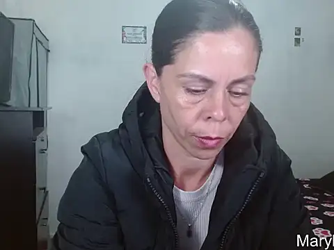 Marilyn xxxx online show from March 18, 6:44 pm