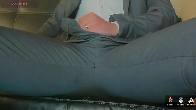 MrLonely02 online show from December 24, 11:00 pm