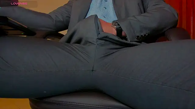 MrLonely02 online show from January 24, 11:23 pm