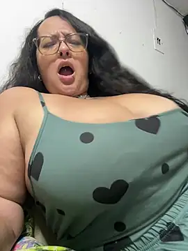 KarllaWalker online show from June 22, 12:45 am