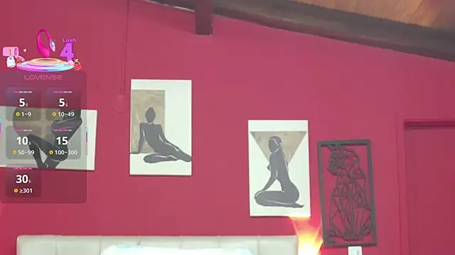Snapshot of Karol_hot25 chatting on February 9, 4:38 am Karol hot25 online show from February 9, 4:38 am