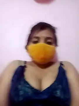Snapshot of Sonukumari75 chatting on September 13, 5:02 pm Sonukumari75 online show from September 13, 5:02 pm