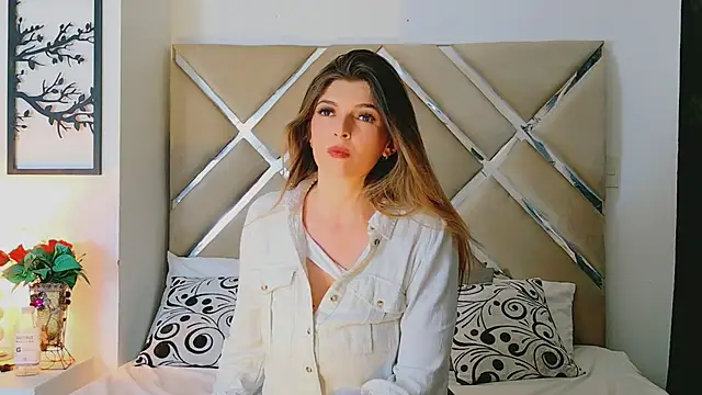 Lizzymontanaa online show from January 11, 3:55 am