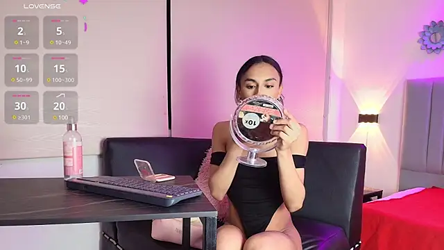 Chloe Cherry21 online show from January 28, 2:32 am