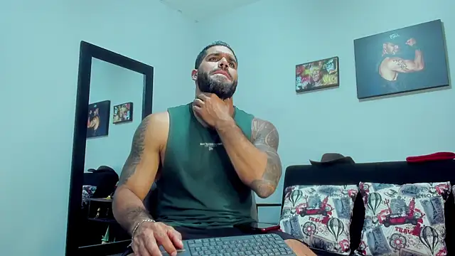 SamirHazard97 online show from October 9, 9:13 pm