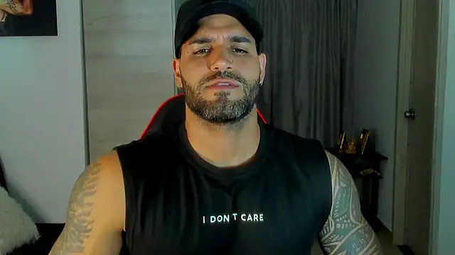 SamirHazard97 online show from April 19, 2:44 am