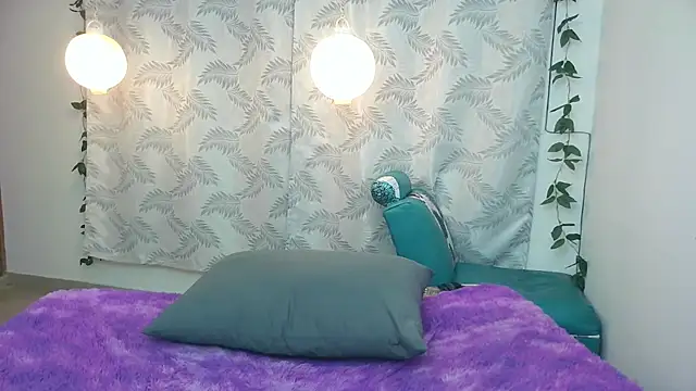 Mya paris online show from February 5, 4:59 am