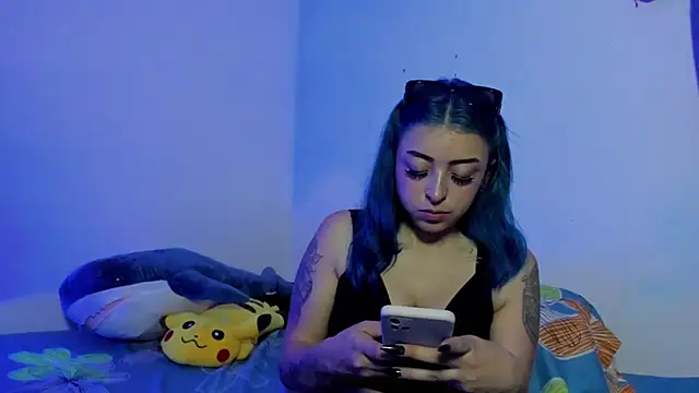 turolita  online show from February 28, 6:52 pm