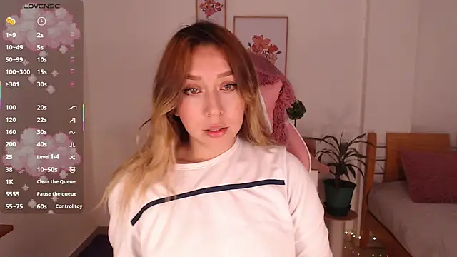 Dahlia  espresso online show from January 6, 7:06 pm