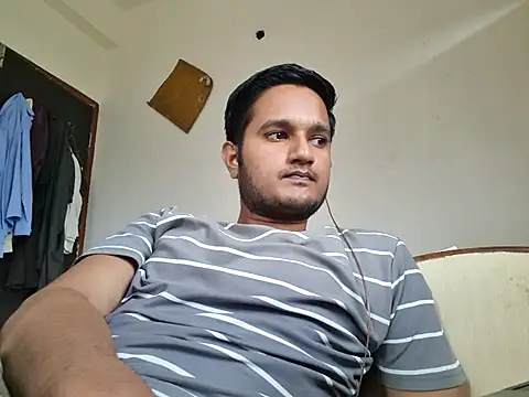 Jonrobinso online show from October 20, 5:08 am