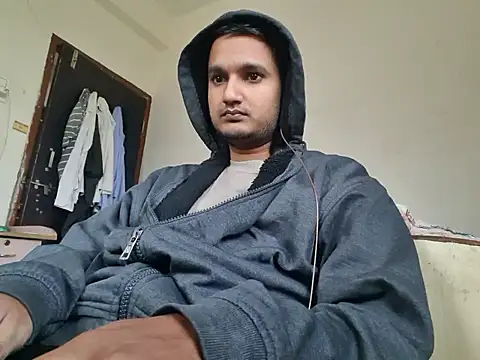 Jonrobinso online show from November 18, 5:12 am