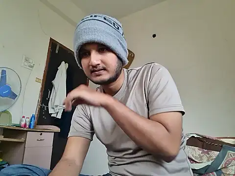 Jonrobinso online show from December 1, 5:45 am