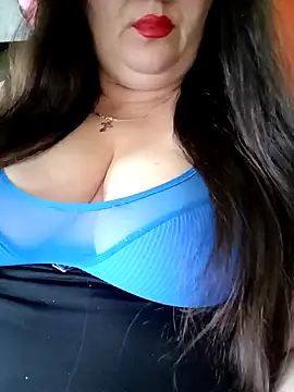 Anna   May online show from January 29, 8:40 am