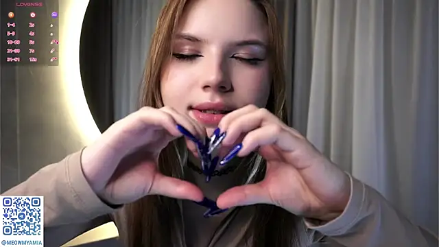Snapshot of EvelyynLopez chatting on December 14, 5:36 pm EvelyynLopez online show from December 14, 5:36 pm