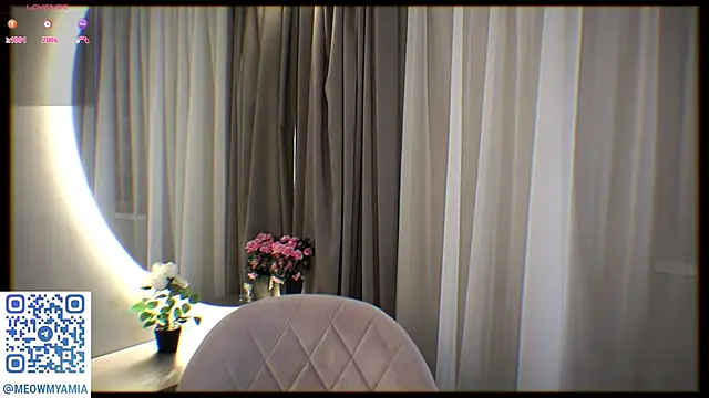 Snapshot of EvelyynLopez chatting on December 19, 8:13 pm EvelyynLopez online show from December 19, 8:13 pm