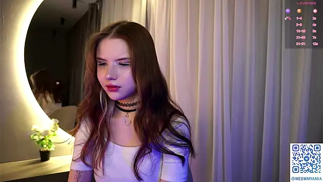Snapshot of EvelyynLopez chatting on December 24, 1:39 pm EvelyynLopez online show from December 24, 1:39 pm