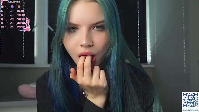 Snapshot of EvelyynLopez chatting on February 21, 4:07 am EvelyynLopez online show from February 21, 4:07 am