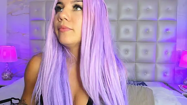 MelaniieRoux online show from January 31, 1:43 am