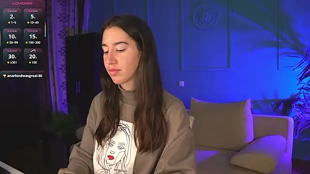 Belle Via online show from March 2, 2:13 pm