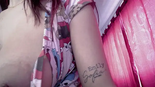  Annie Camila online show from October 6, 3:42 pm