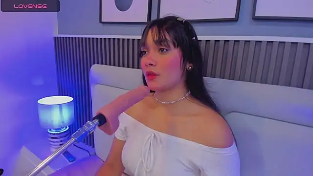 Snapshot of Yuyis_Williams chatting on December 14, 3:51 am Yuyis Williams online show from December 14, 3:51 am