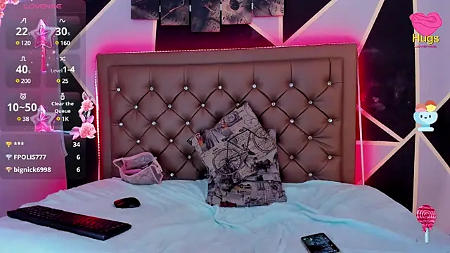 Snapshot of Max_lover1 chatting on January 24, 5:53 pm Max lover1 online show from January 24, 5:53 pm