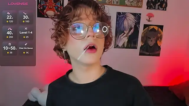 Snapshot of Max_lover1 chatting on September 25, 1:20 am Max lover1 online show from September 25, 1:20 am