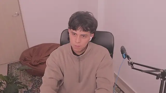 Tony Hoffa online show from December 5, 5:31 pm