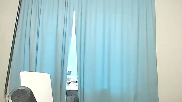 Snapshot of Simbo_cool chatting on May 15, 11:45 pm Simbo cool online show from May 15, 11:45 pm