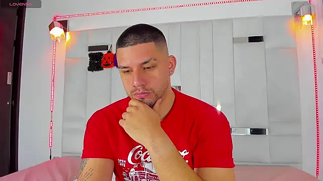 Jacoob19  online show from October 21, 12:28 pm