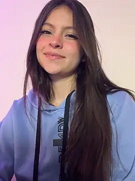 LucyEvans  online show from November 11, 4:34 am