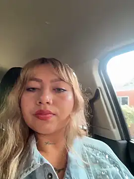 amanda-medrano1 online show from February 21, 2:29 pm