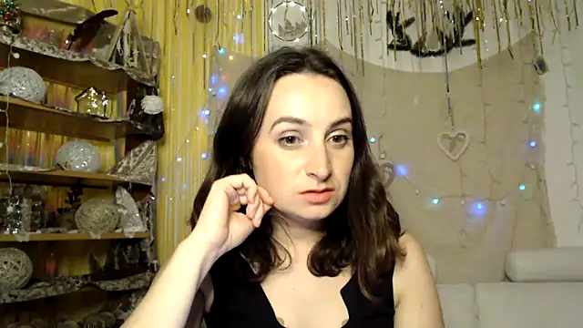 AskMeStandUp online show from February 7, 12:03 am