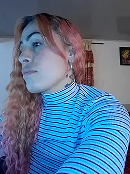 Sexy-Favgirl online show from January 12, 3:57 pm