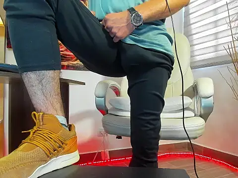 alessandro wye online show from February 23, 2:46 pm